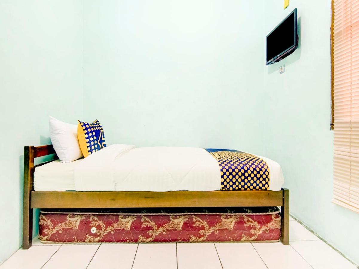 Spot On 3979 Wisma Purimas Syariah Depok Exterior foto